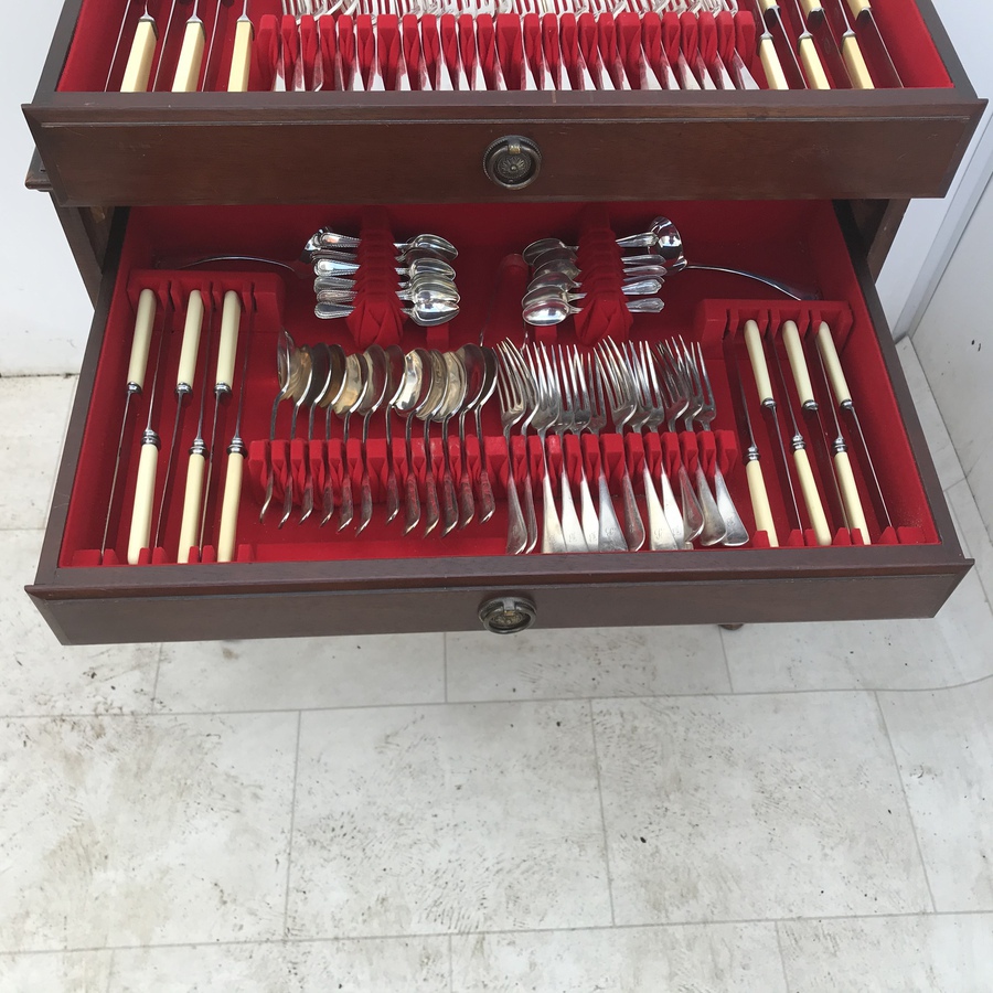 Antique GRV Dining room Cutlery set