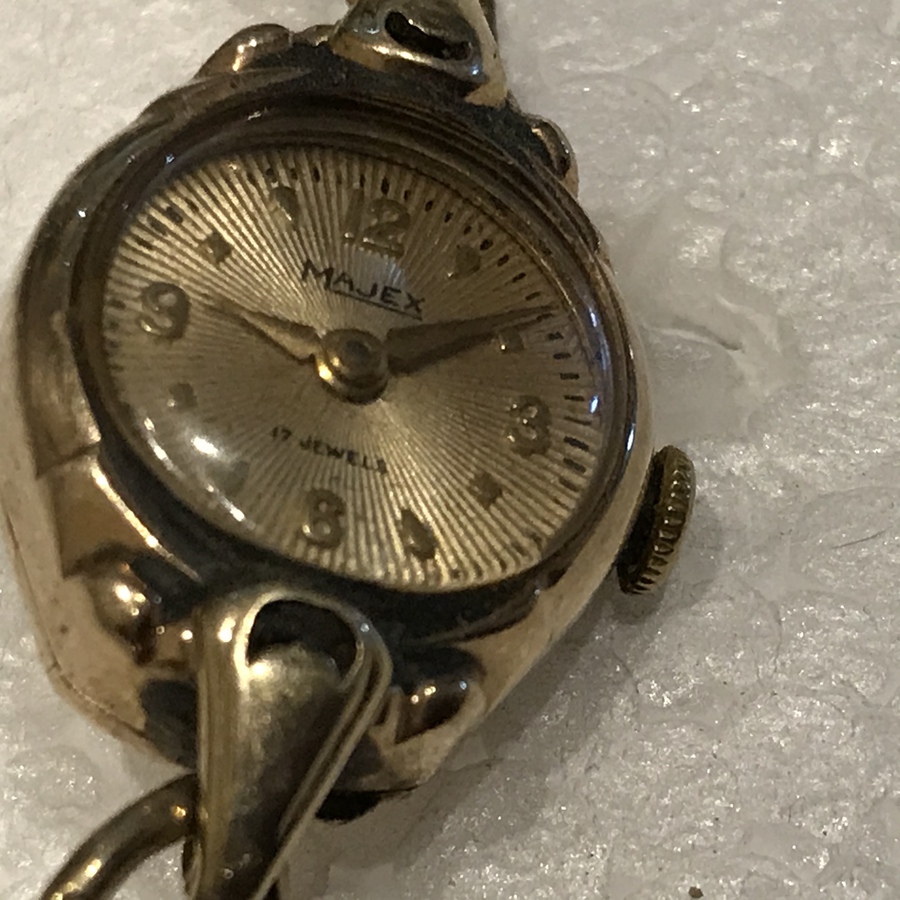 Antique Gold Majex ladies wrist watch