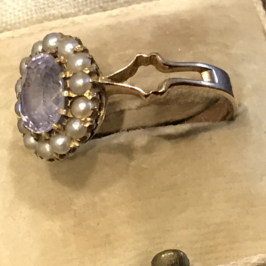 Antique Aquamarine with pearls gold ladies ring