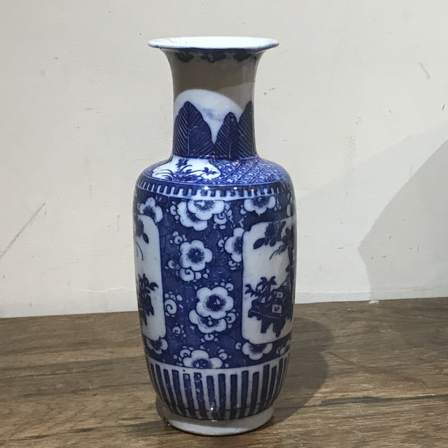 Antique Chinese Qing Vase
