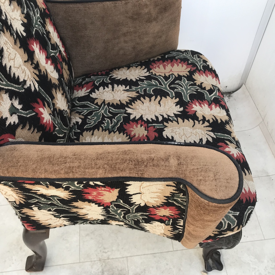 Antique Superb armchair of distinction 