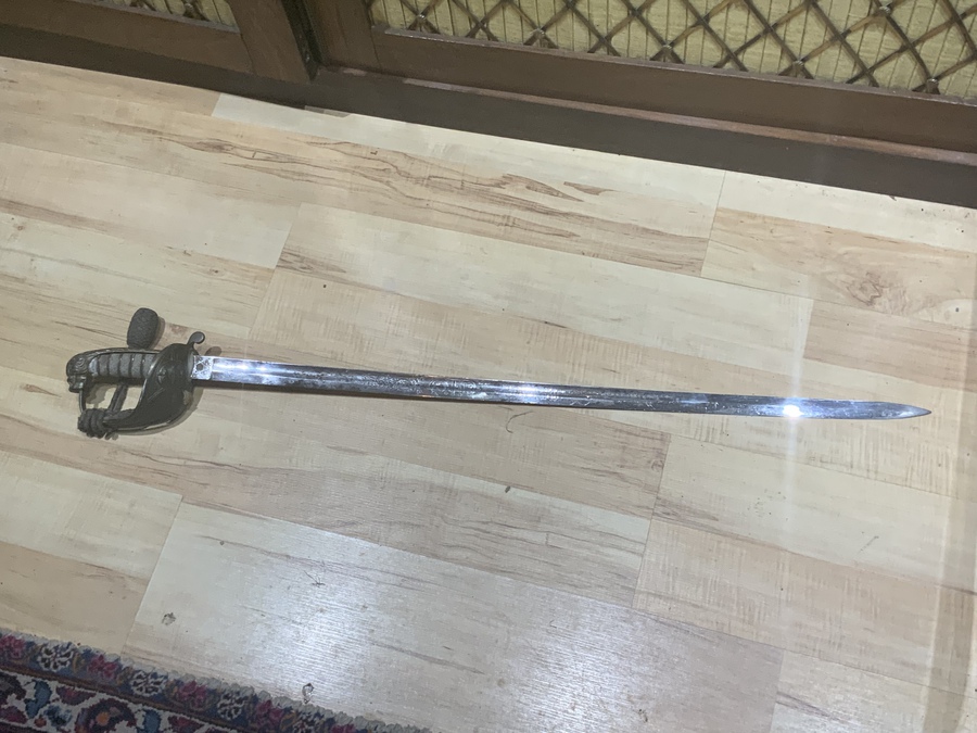 Antique Royal Navy Officers Sword Victorian 