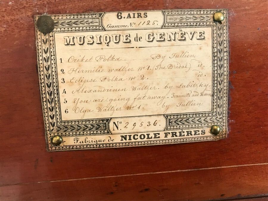 Antique NICOLE FRERES MUSICAL MUSIC BOX