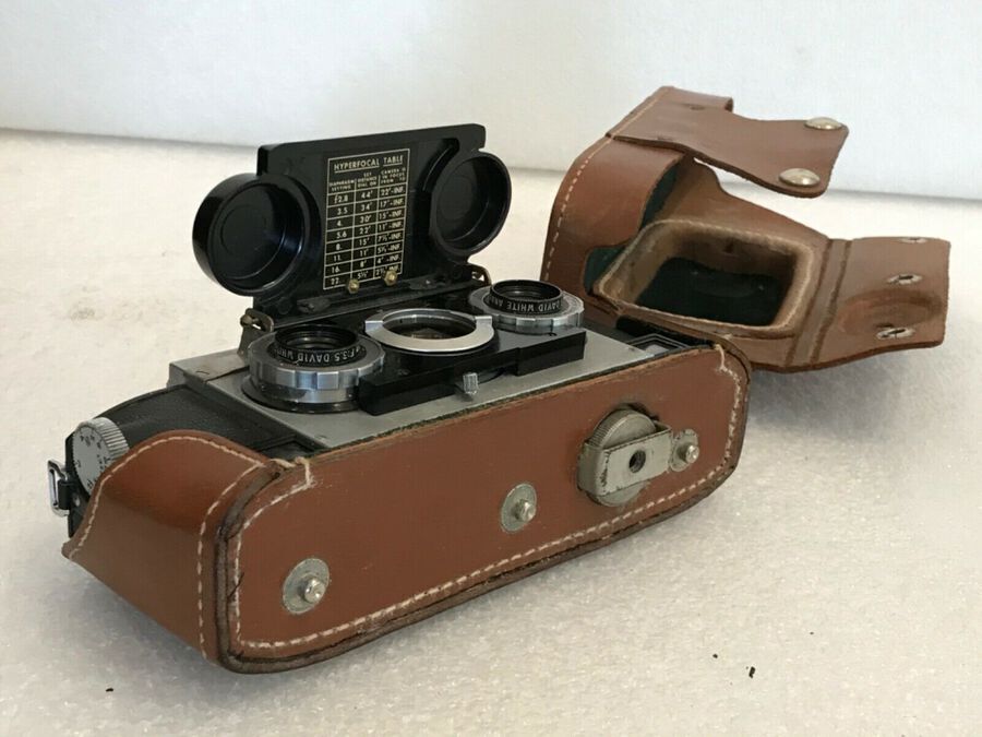 Antique Stereoscopic camera by Realist