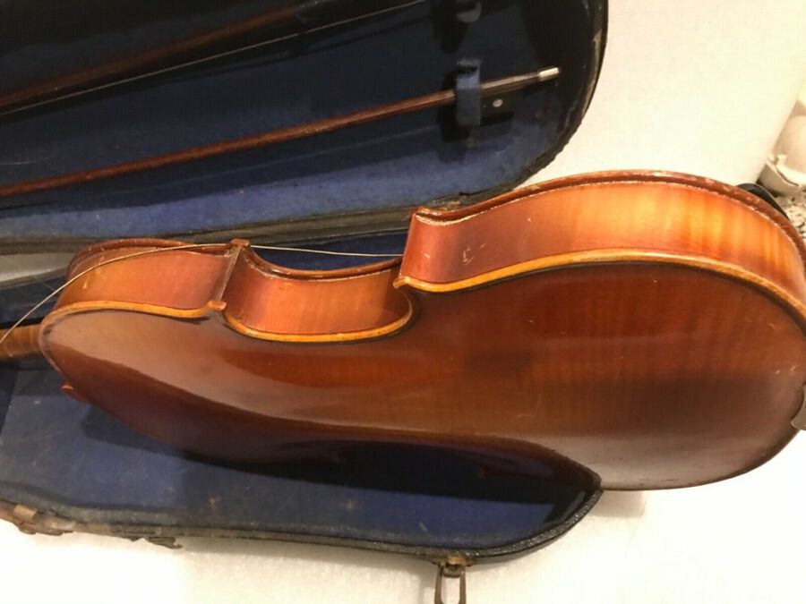 Antique Maidstone School Orchestra 4/4 violin + 2 bows and case restoration project