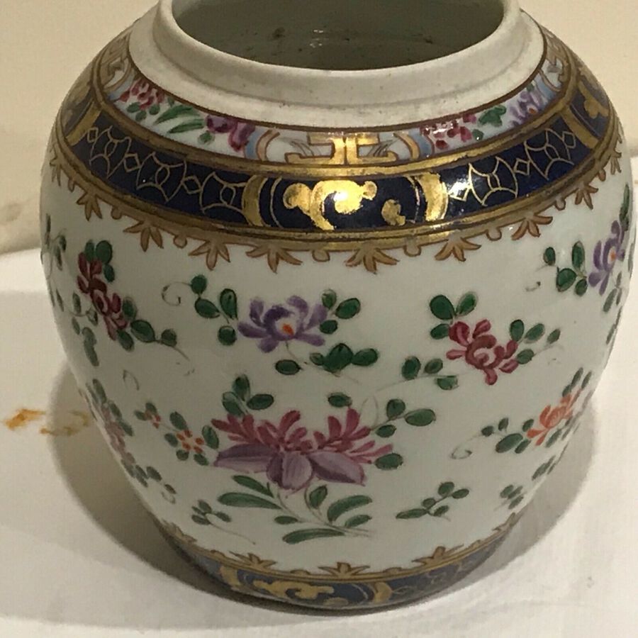 Antique Qing dynasty’s Ginger Jar
