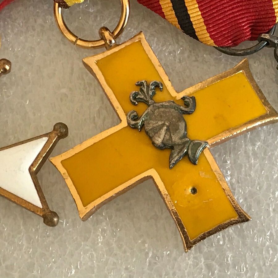 Antique Polish 2ww medal Group