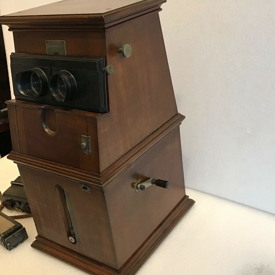 Antique Vintage Stereotype table top camera and family viewer
