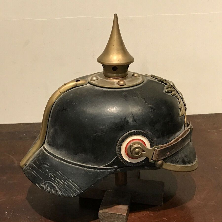 Antique German 1ww military helmet
