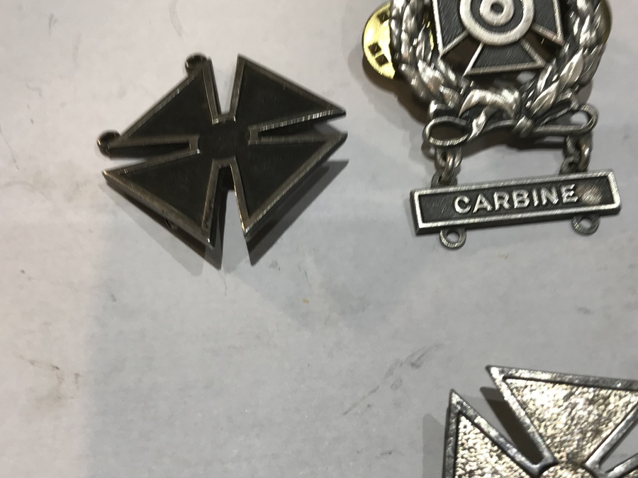 Antique Rear gunner’s proficiency merits badges. 2ww USA AIR CREW