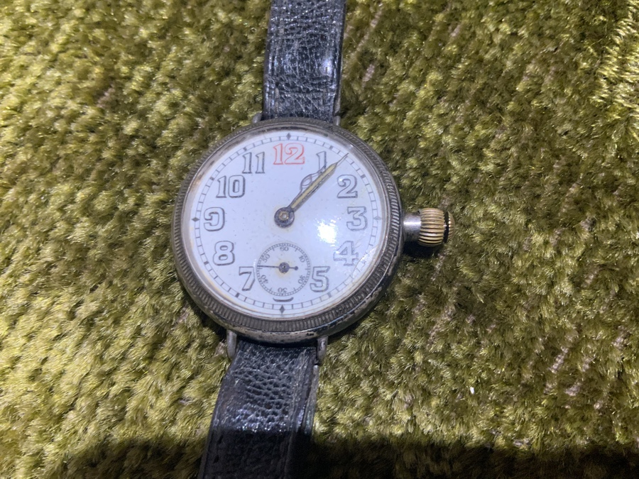 Antique 1WW Officers personal Wristwatch 