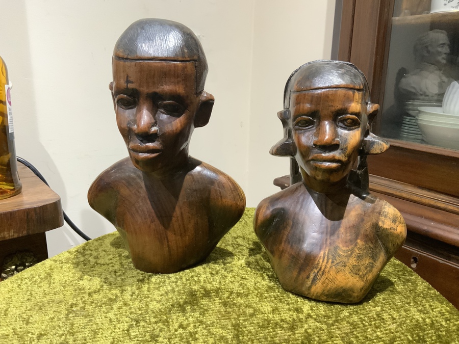 African carved pair man and wife