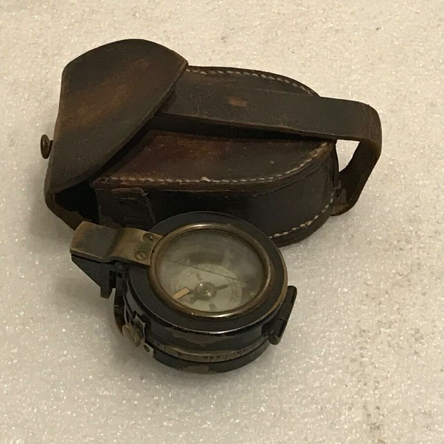 Antique 1ww British army compass and leather case