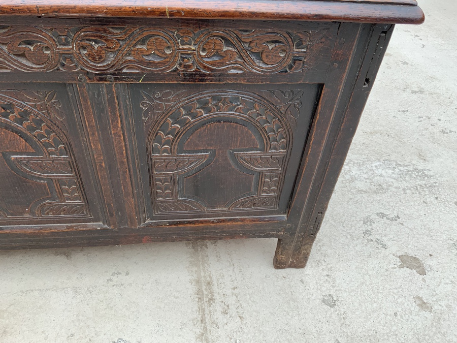 Antique Coffer oak with carved frieze early 18th century 