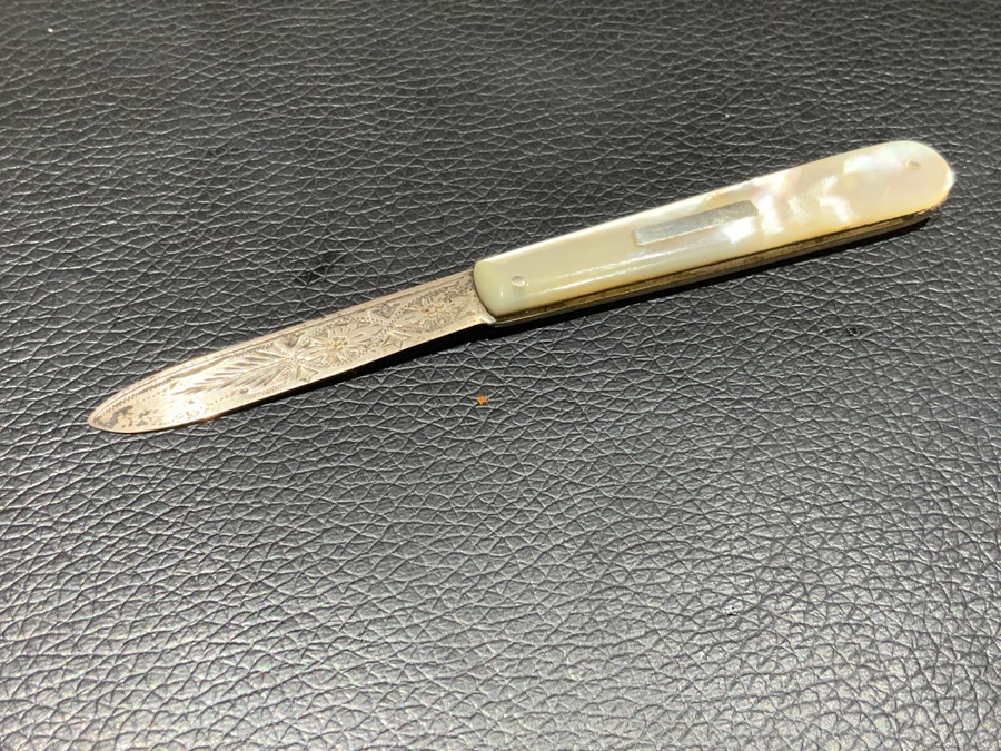Antique Fruit Knife silver & mother of Pearl 