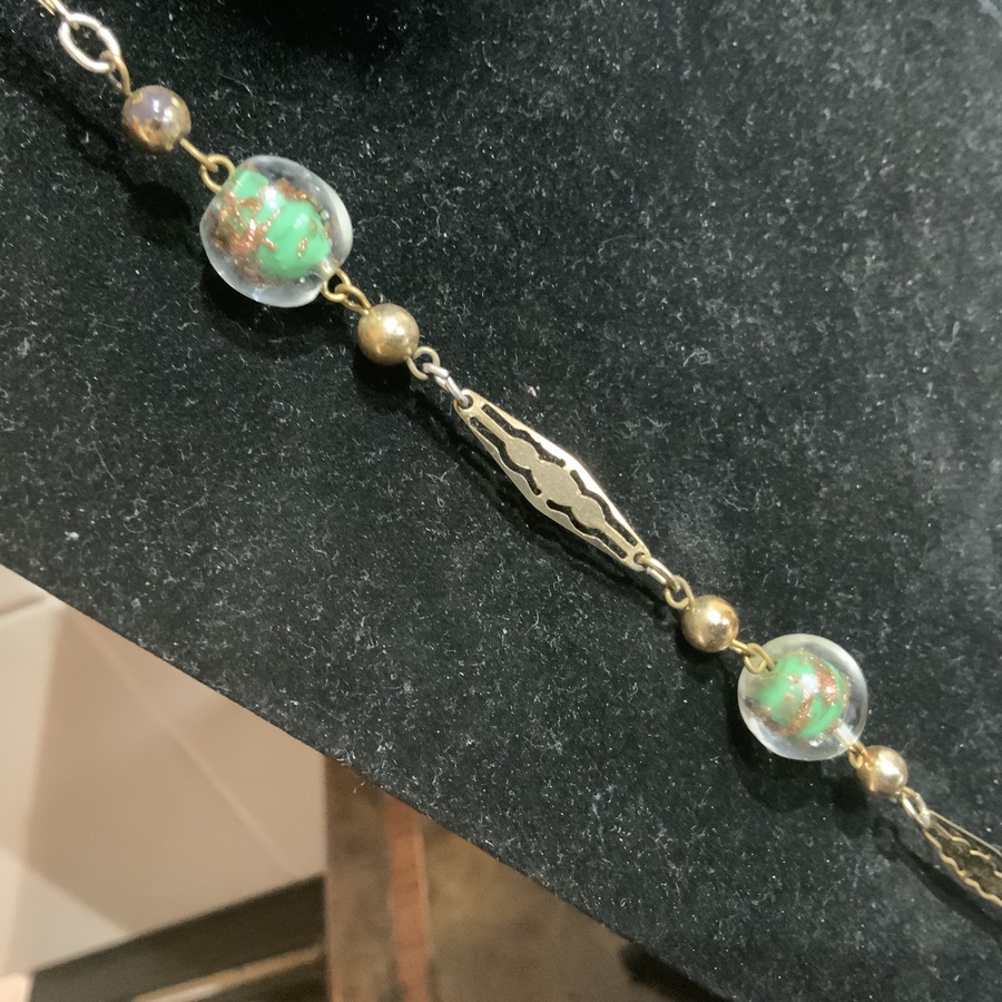 Antique Ladies stunning Venetian  glass beads necklace 