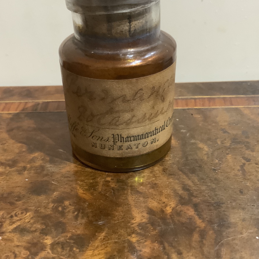 Antique Chemists medicine Glass pot Bottle 19th century 