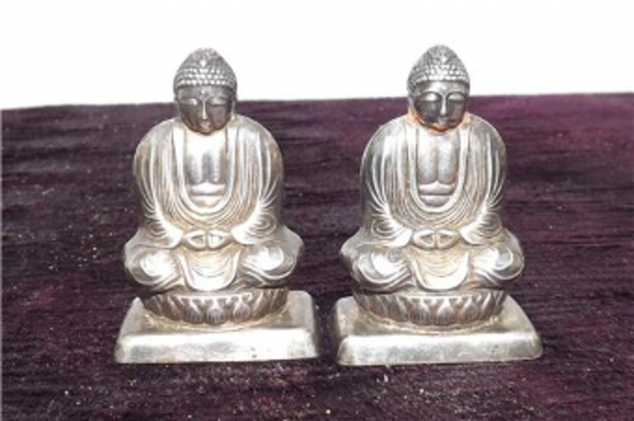 Buddha's Silver Salt & Pepper pots rare items of quality . SB