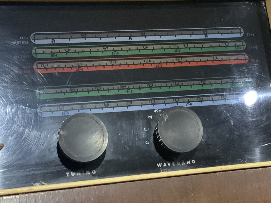 Antique KB HOME RADIO VINTAGE 