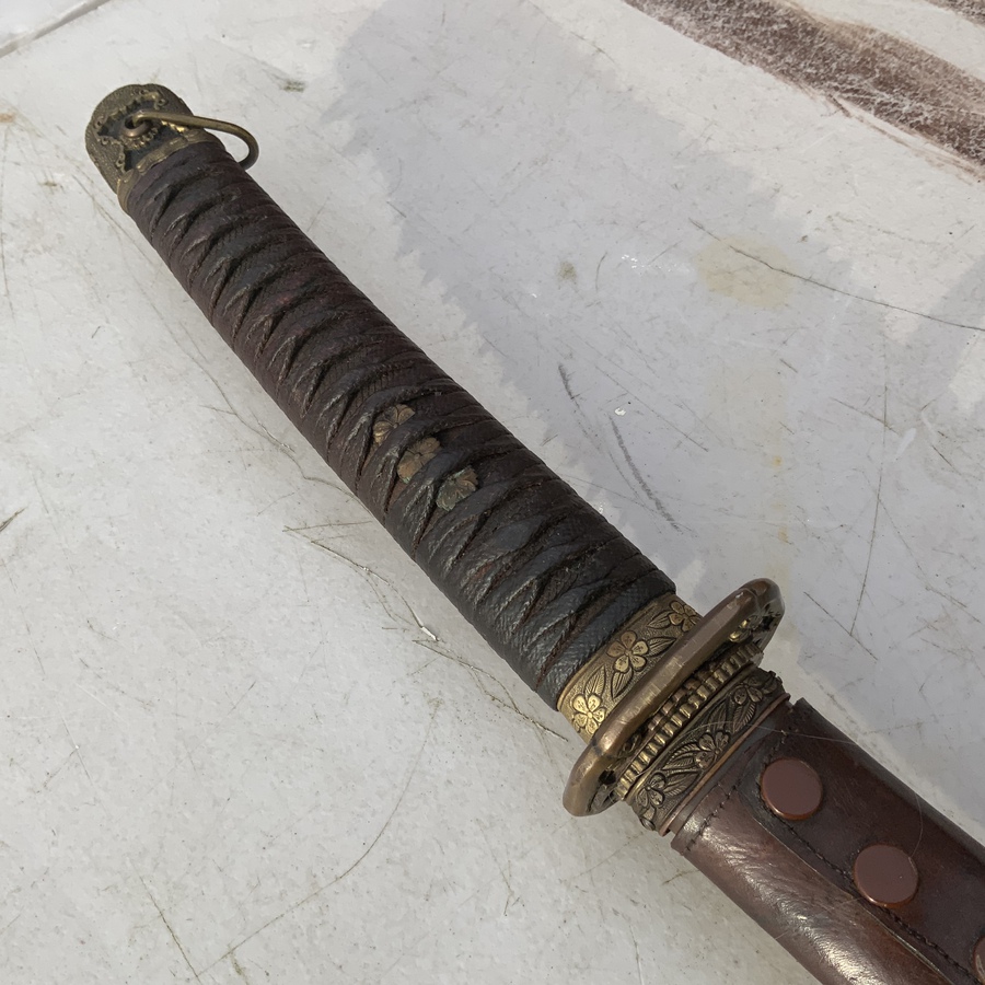 Antique Japanese 2WW Officers Sword and Scabbard 