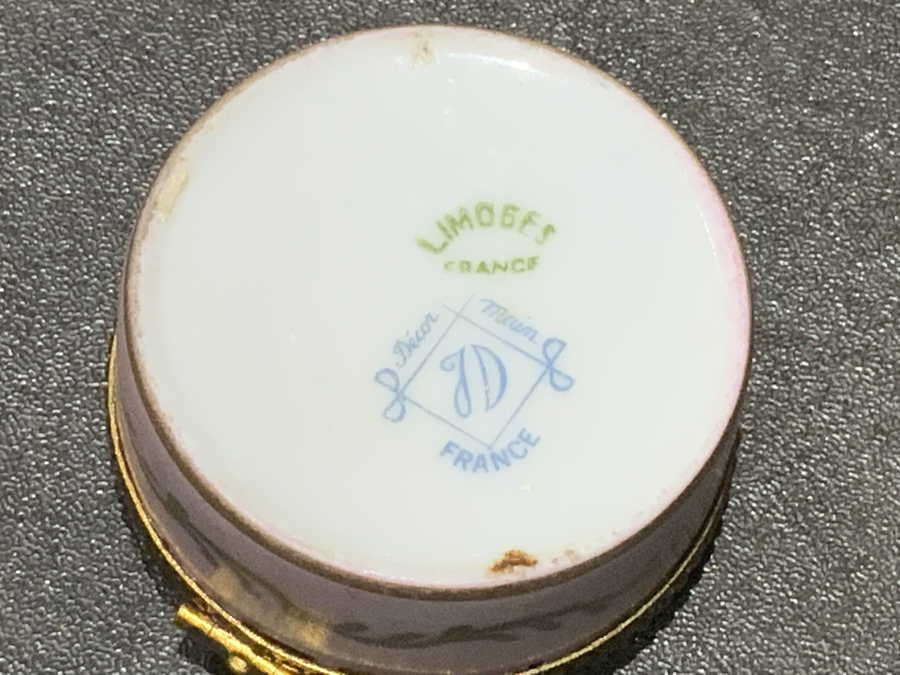 Antique Limoges patch box porcelain hand painted 