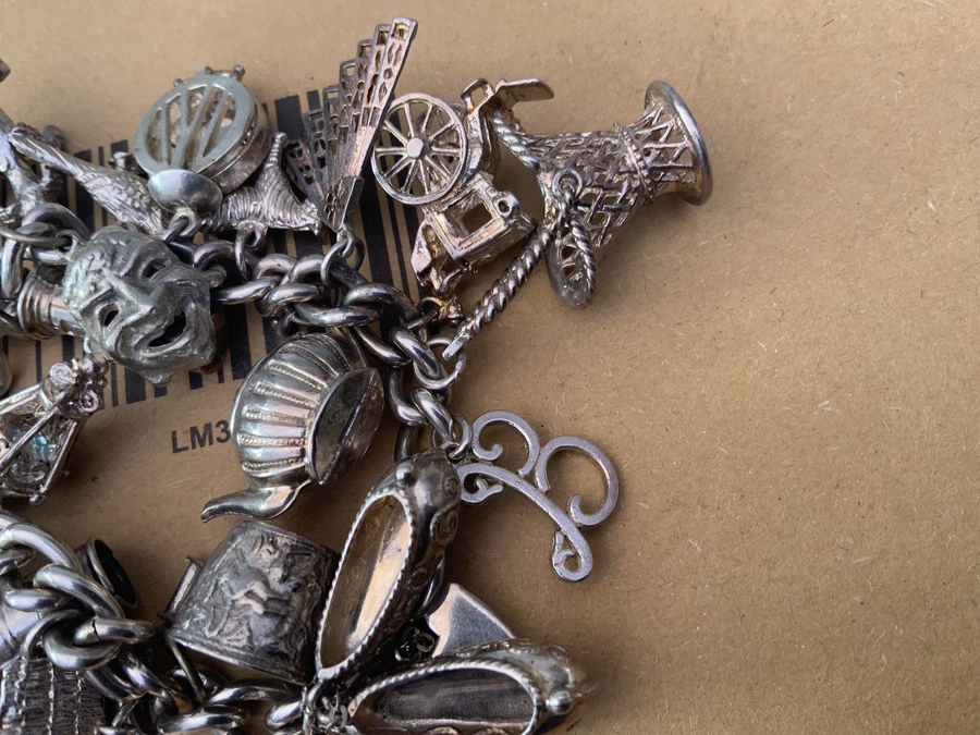 Antique Lady’s Solid Silver Charms Bracelet 