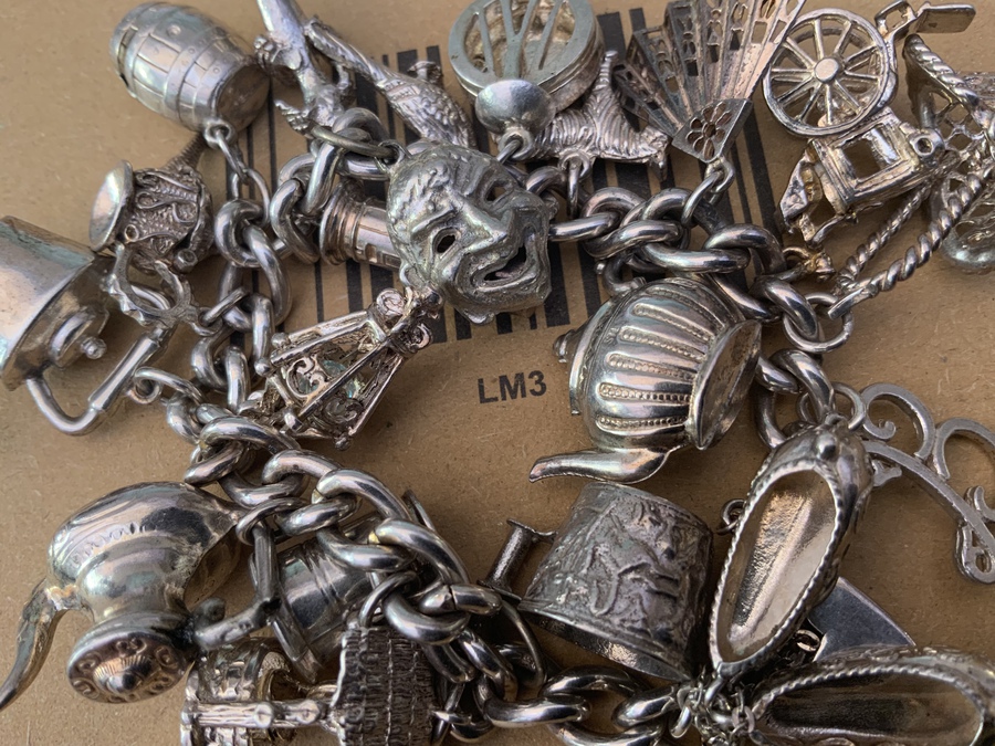 Antique Lady’s Solid Silver Charms Bracelet 