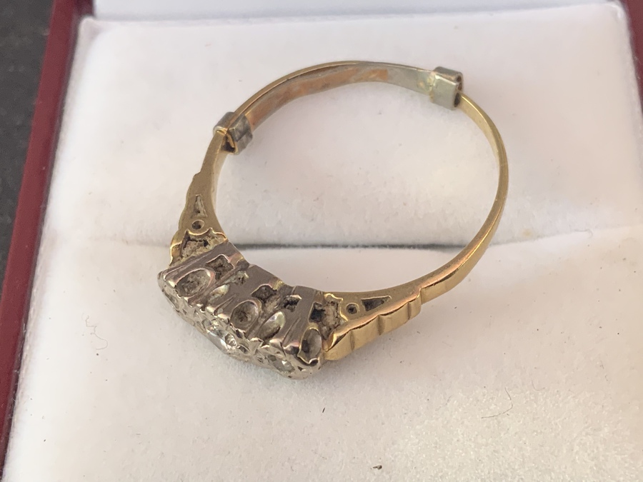 Antique Ladies Diamonds ring
