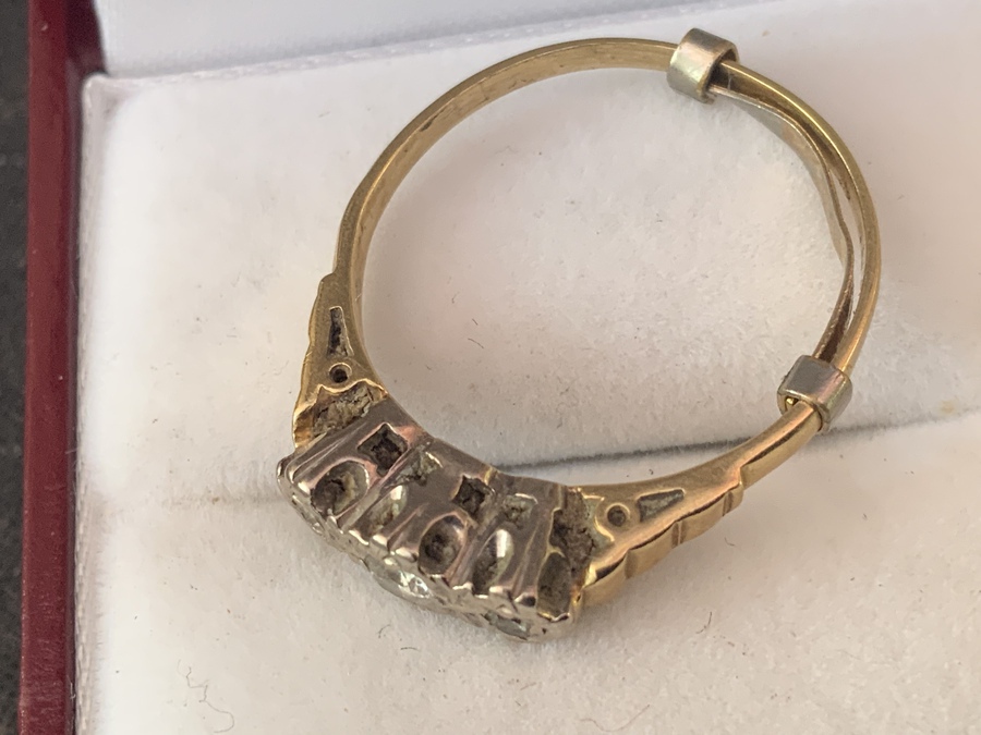 Antique Ladies Diamonds ring