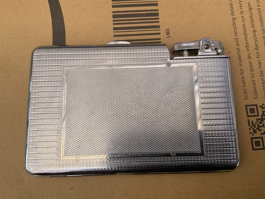 Vintage cigarette case & petrol lighter combined