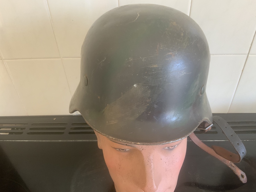 Antique German 2WW Steel soldiers helmet