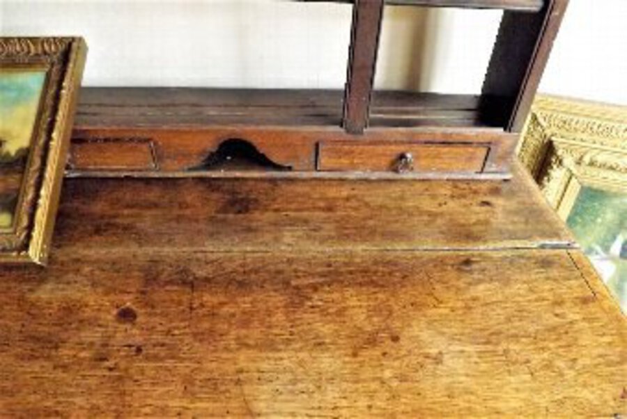 Antique Georgian dresser with spice rack made in oak 