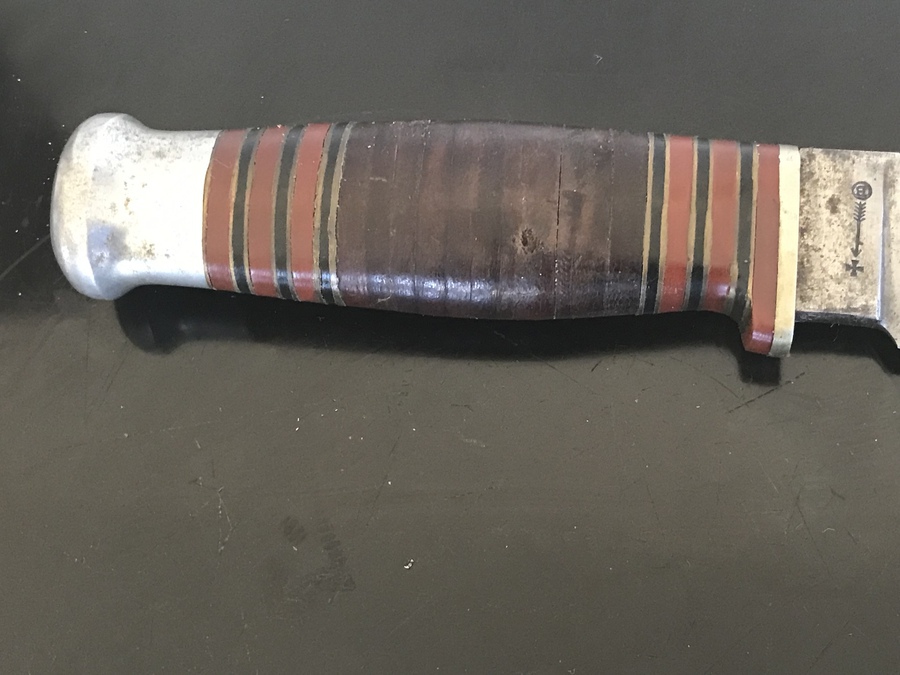 Antique Fighting knife by Wade & Butcher of Sheffield 
