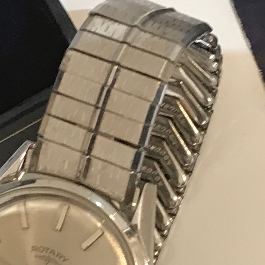 Antique Rotary man’s wristwatch 