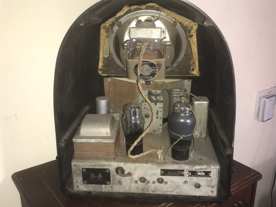 Antique Art Deco radio