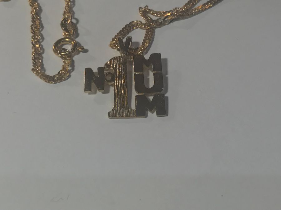 Antique MUM NUMBER ONE PENDANT WITH CHAIN NECKLACE 