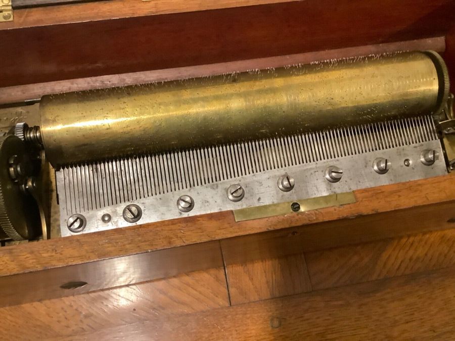 Antique Berens & Blumberg / Lecoultre 6 air key wound music box c 1855