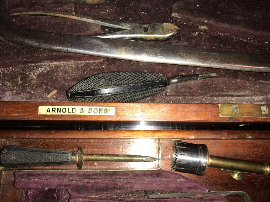 Antique Mid 19th century Surgeons boxed toolset 