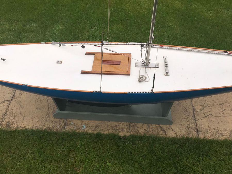 Antique Blue Knight professional Sailing Yacht 