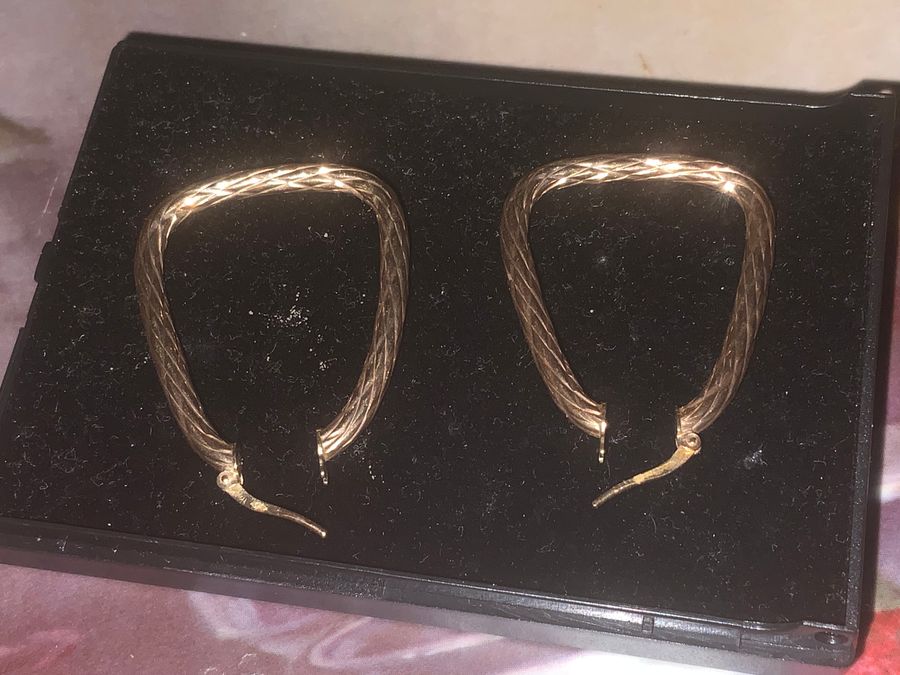 Antique Gold earrings superb