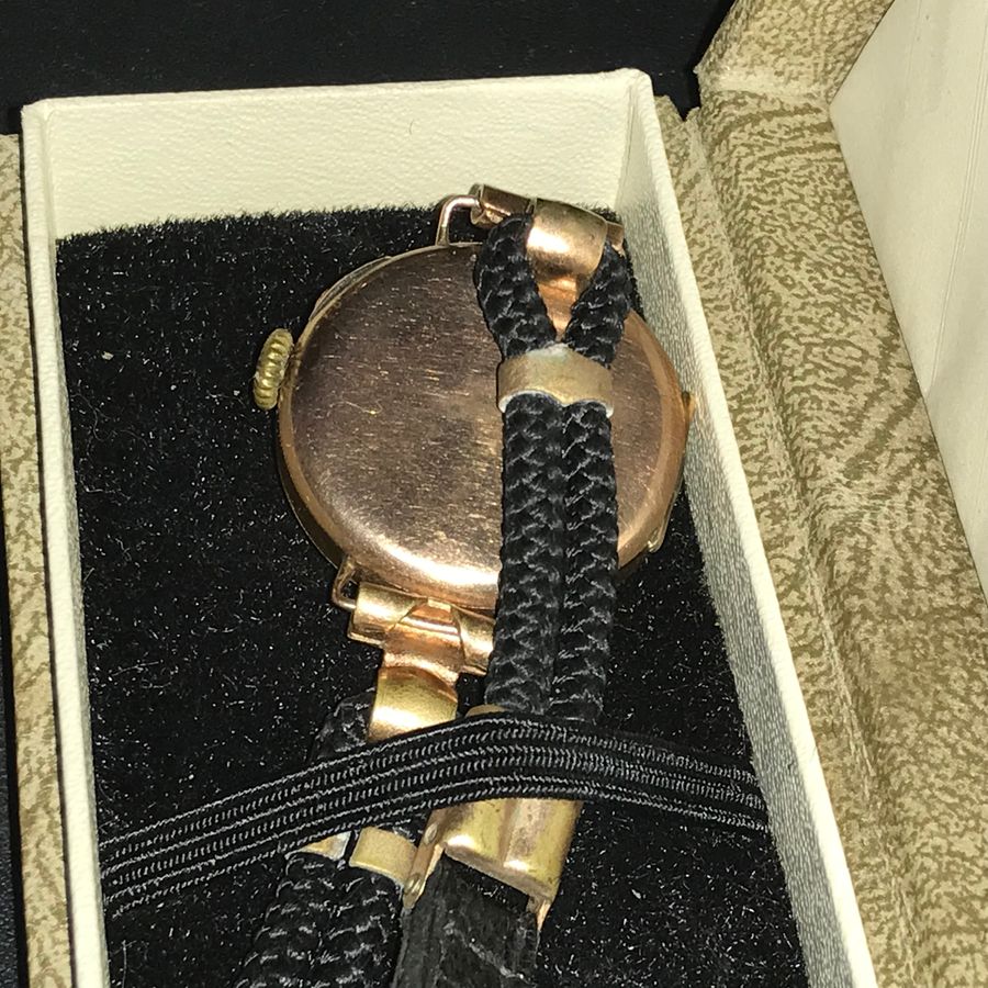 Antique Wristwatch ladies 9CT Gold cased