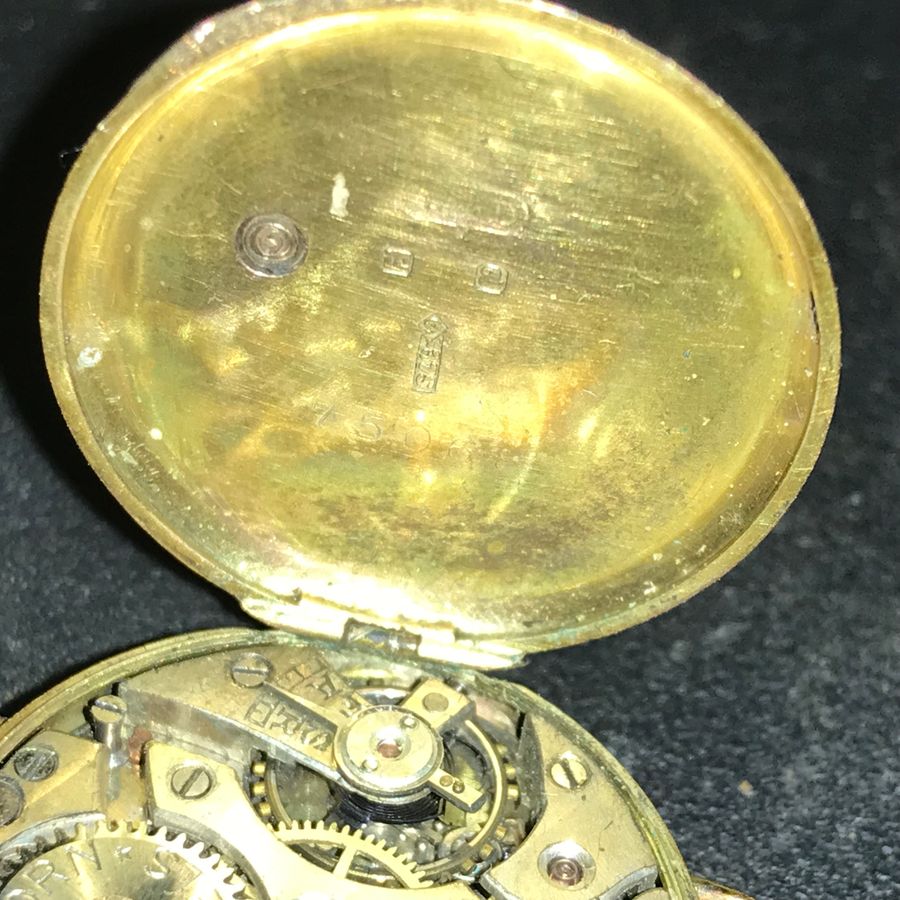 Antique Ladies 9CT gold Wristwatch vintage 