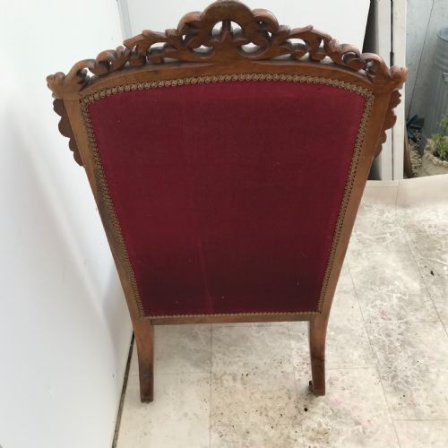 Antique Ornate Victorian carved Walnut framed Drawing room Chair.