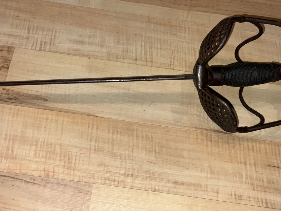 Antique English Civil war Cavalry sword 