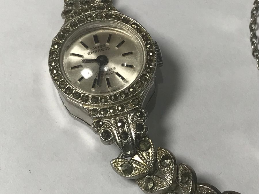 Antique Ladies Swiss Empress wristwatch 