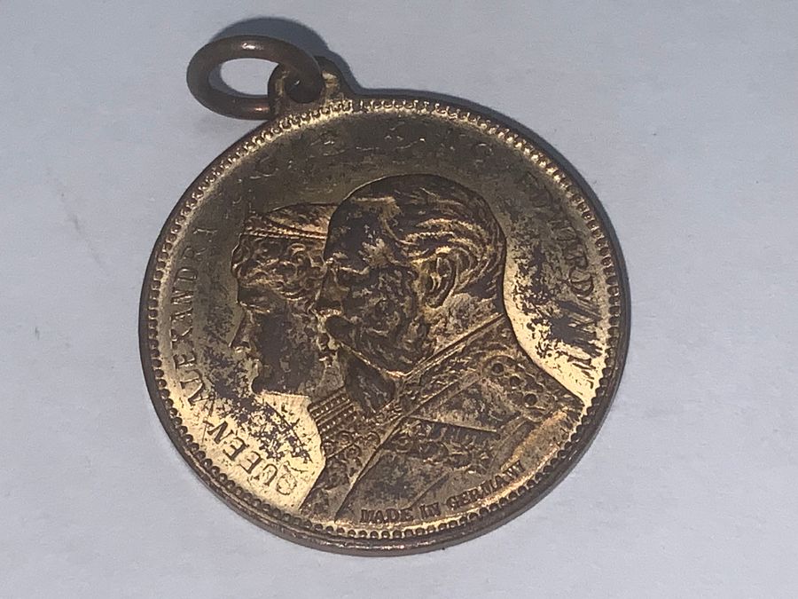 Edward V11 medallion 1909