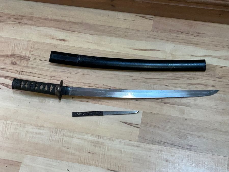 Antique Wakizashi sword Scabbard/sheath	Lacquered wood