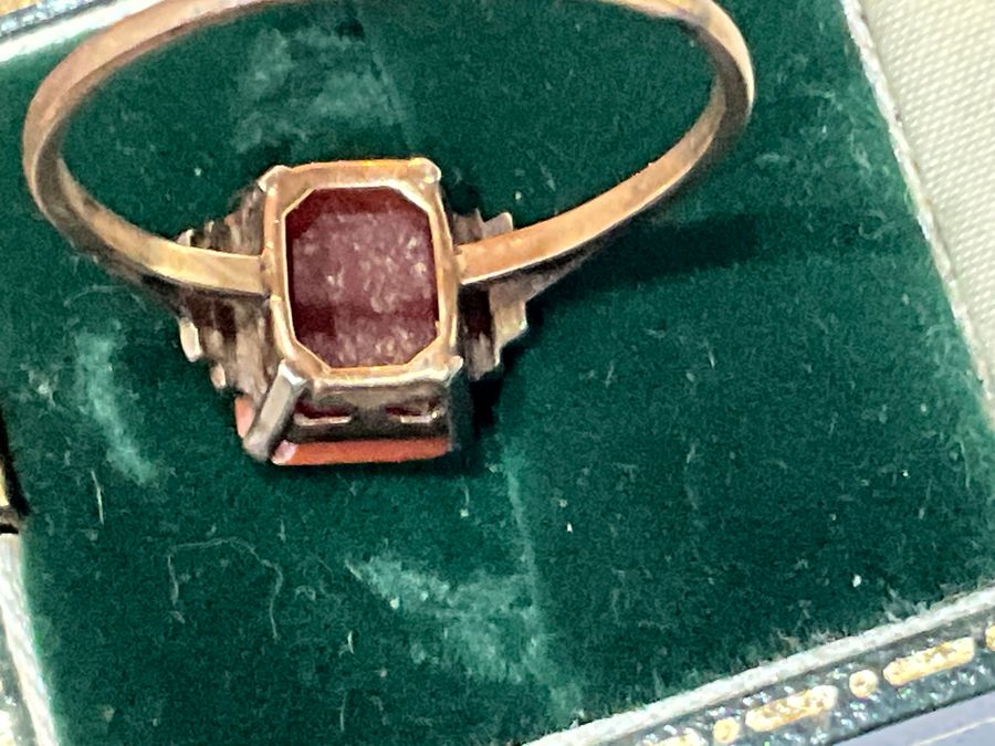 Antique Gold two tone stone man’s ring 9CT 