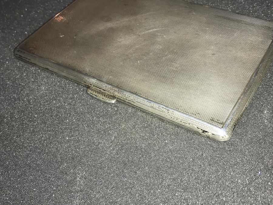 Antique Garrard & co Ltd silver cigarettes case