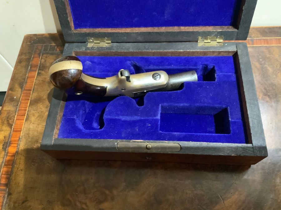 Antique Colt Derringer .41 rimfire boxed